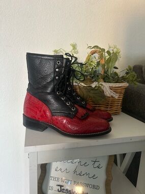 LAREDO LEATHER BOOTS SZ 7 1/2